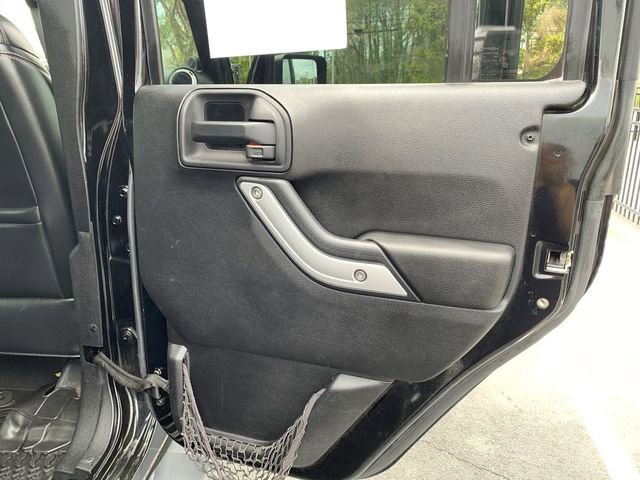 Used 2013 Jeep Wrangler Unlimited Sahara w/ Dual Top Group image 11