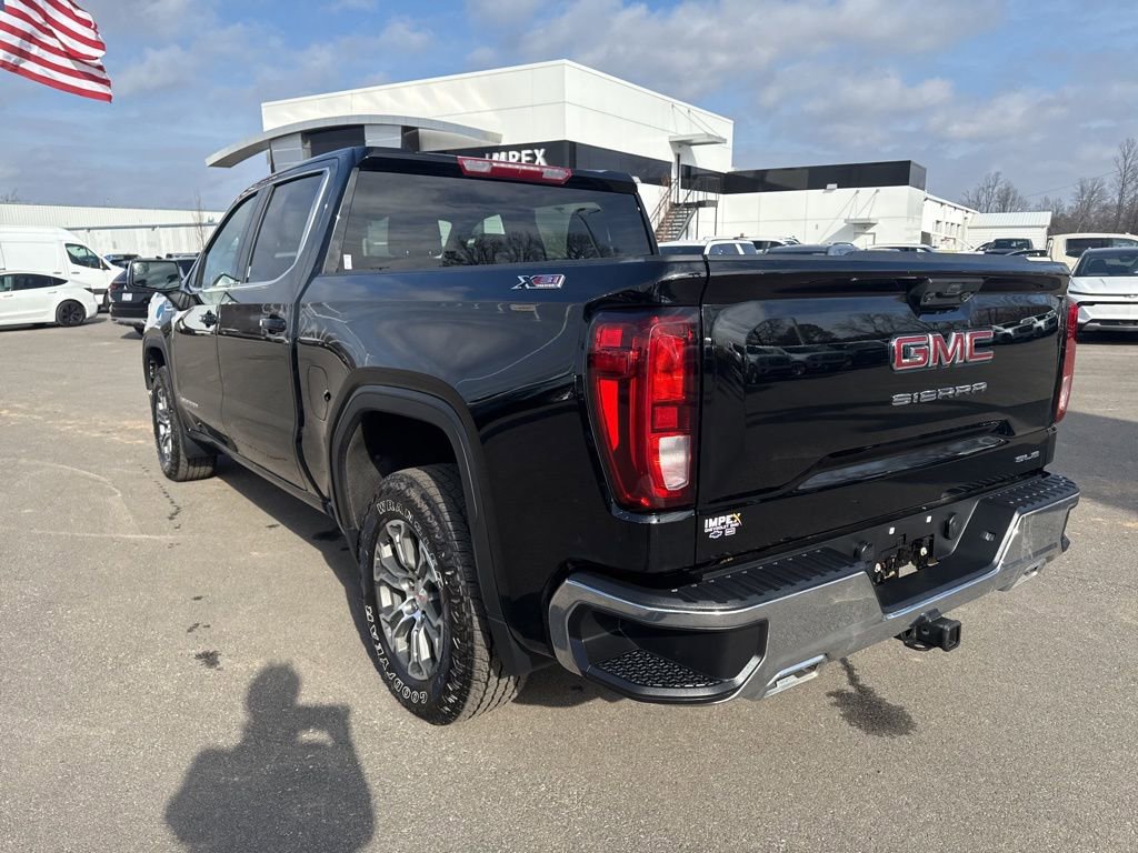 Used 2024 GMC Sierra 1500 SLE w/ X31 Off-Road Package image 3