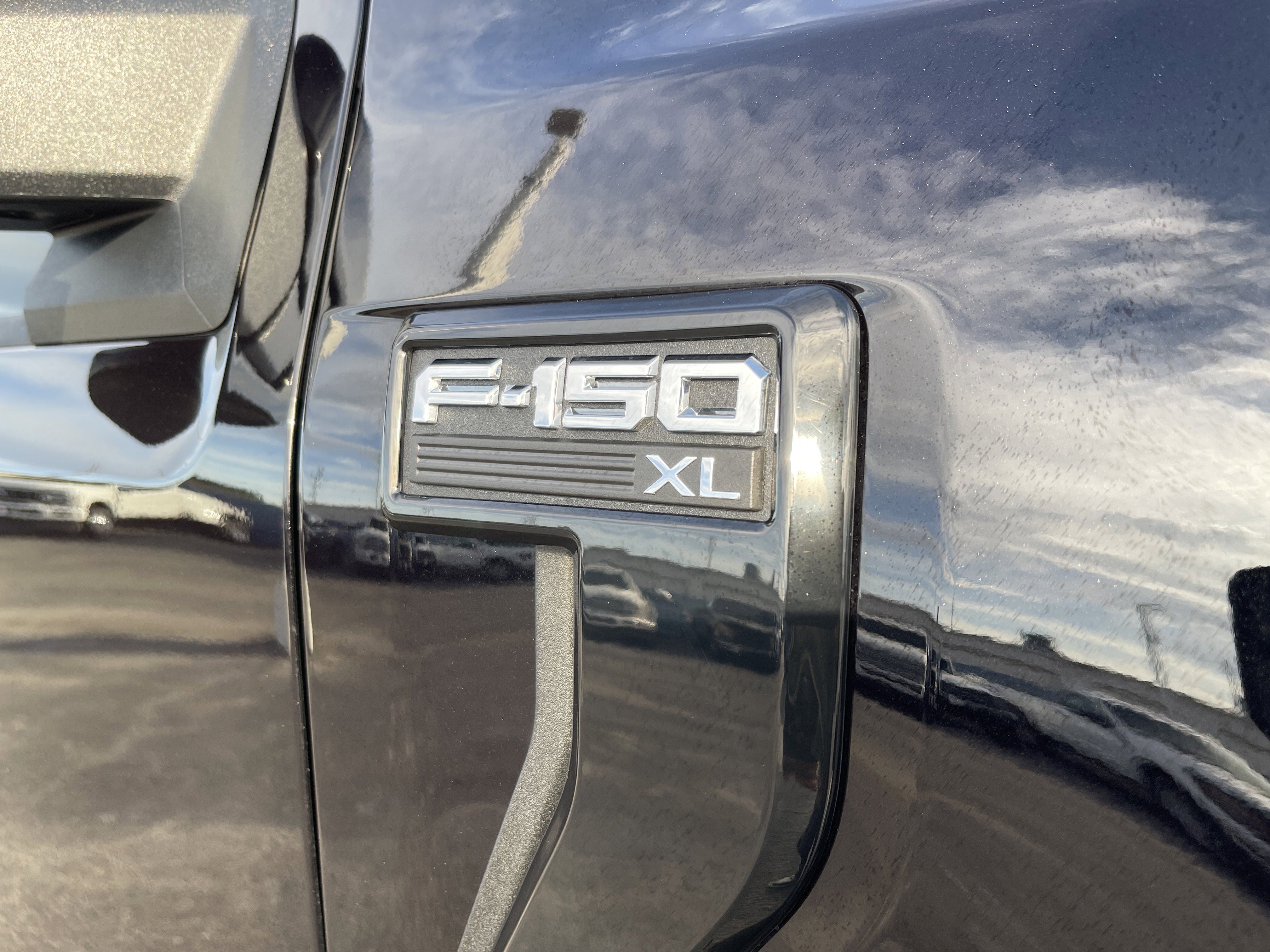 Used 2025 Ford F150 XL w/ Equipment Group 103A High image 2