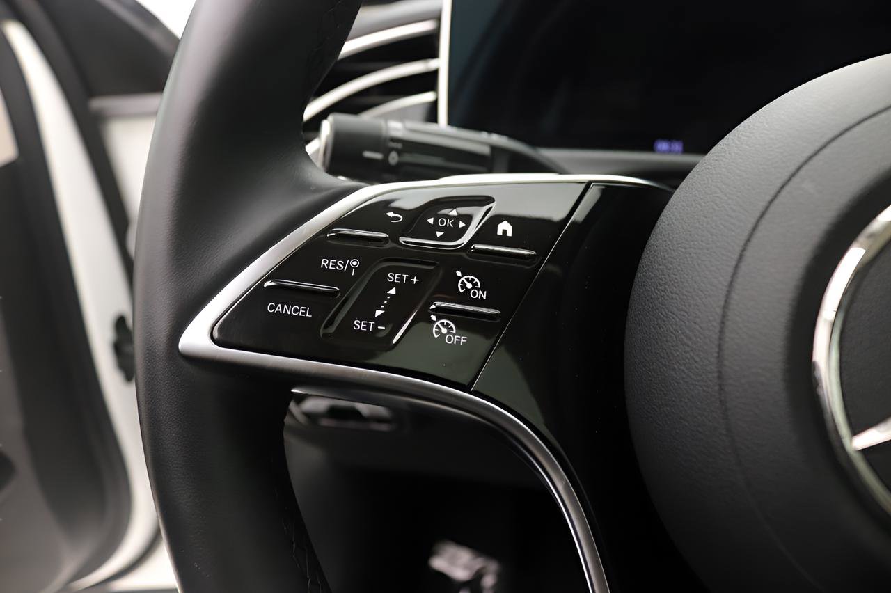 Certified 2024 Mercedes-Benz E 350 4MATIC Sedan image 10