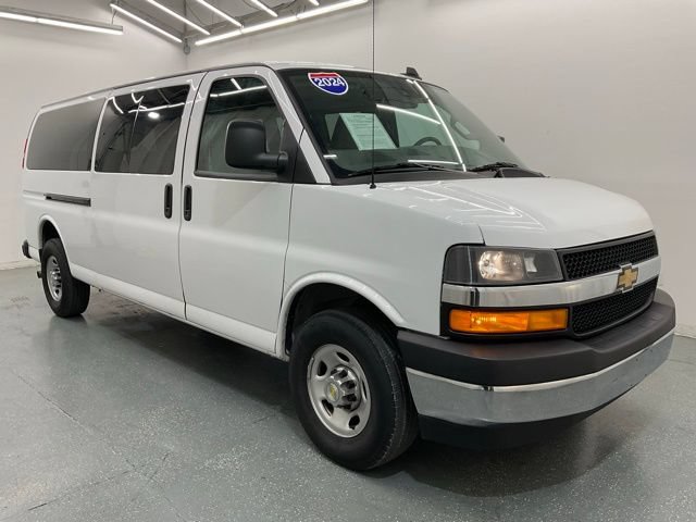 Used 2024 Chevrolet Express 3500 LT w/ LT Preferred Equipment Group RWD image 8