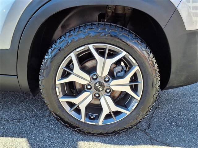 Used 2021 Kia Seltos EX image 8