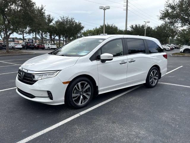 Certified 2024 Honda Odyssey Touring image 8