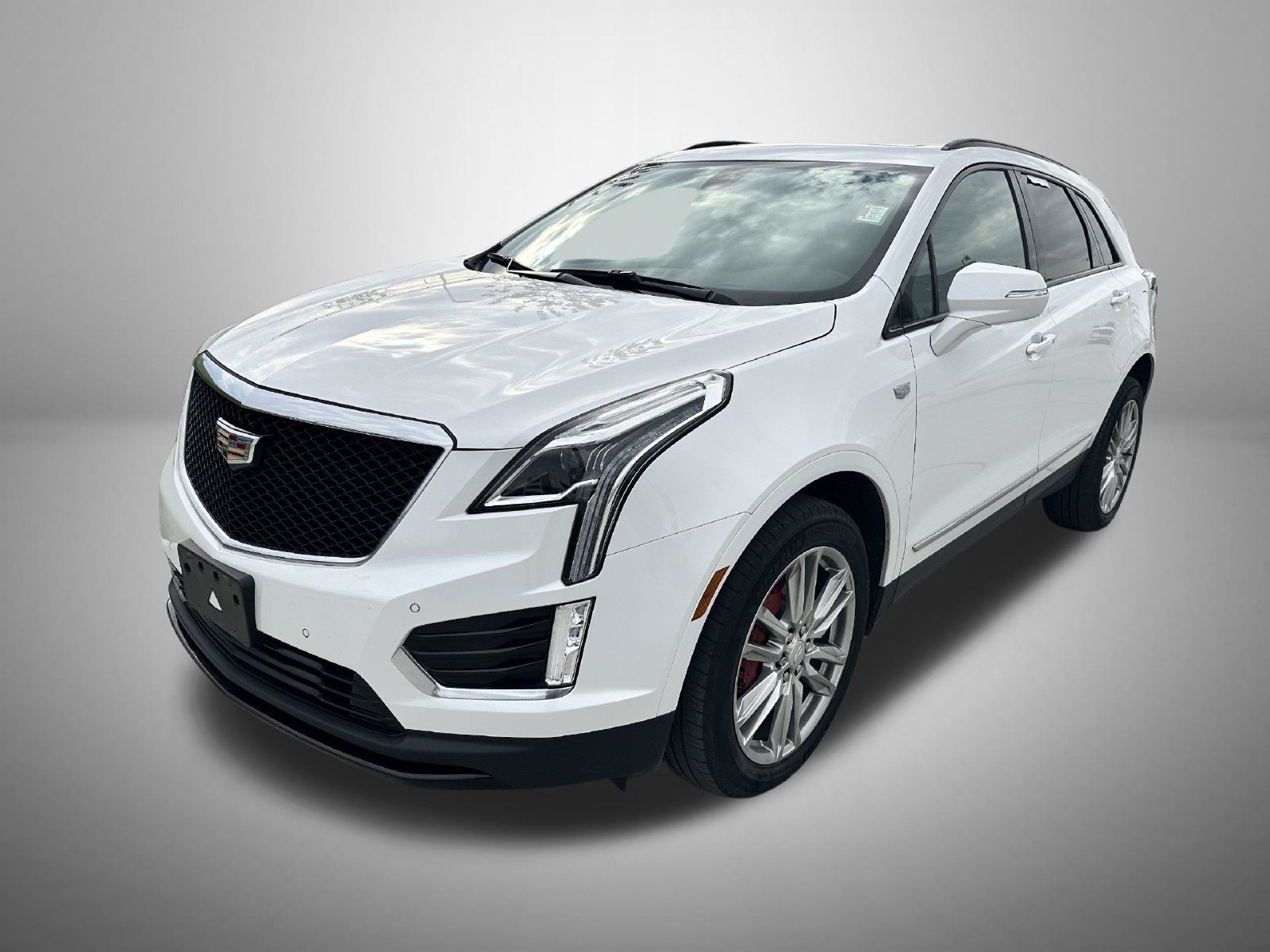 Used 2023 Cadillac XT5 Sportv w/ LPO, Floor Liner Package AWD/4WD image 1