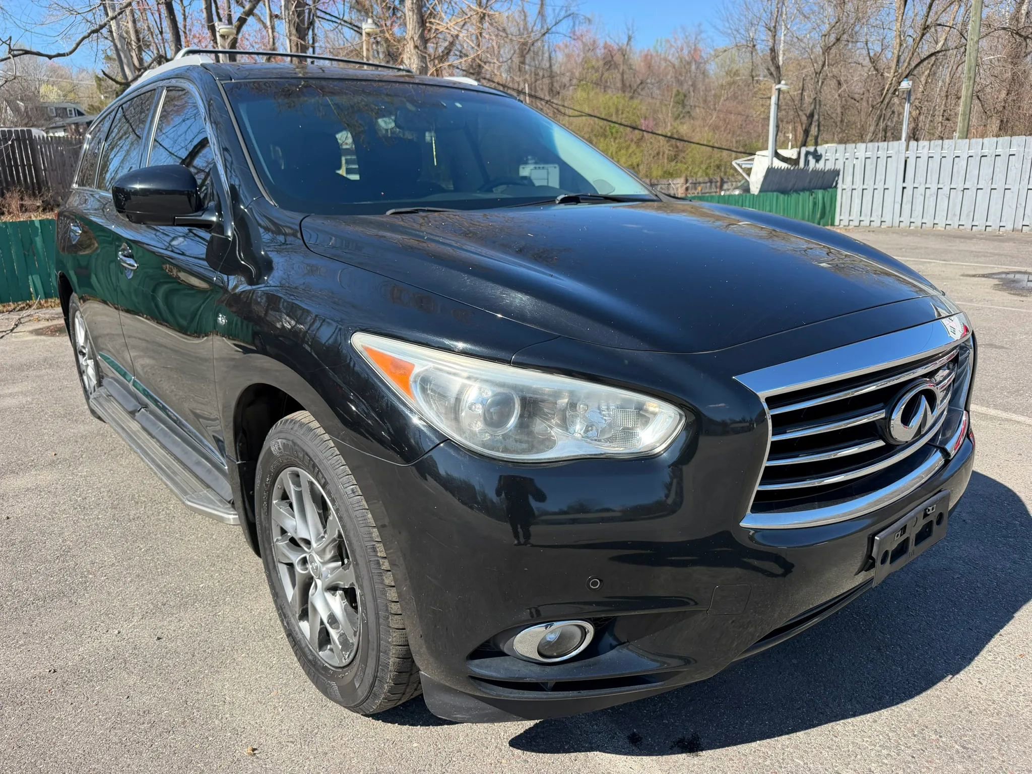 Used 2014 INFINITI QX60 AWD w/ Premium Plus Package image 3