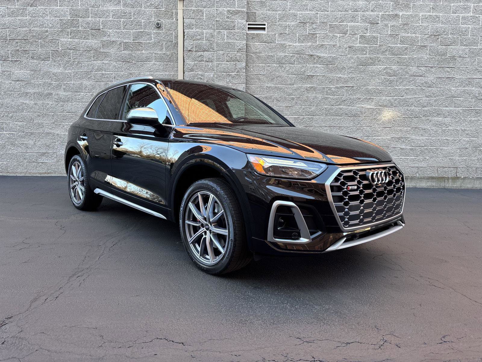 Used 2022 Audi SQ5 Premium Plus