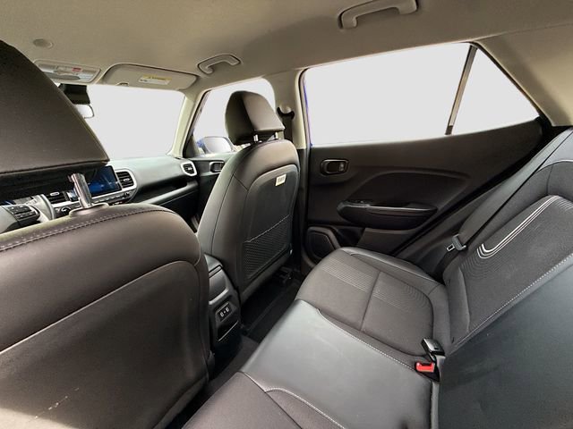 Certified 2024 Hyundai Venue Limited image 23