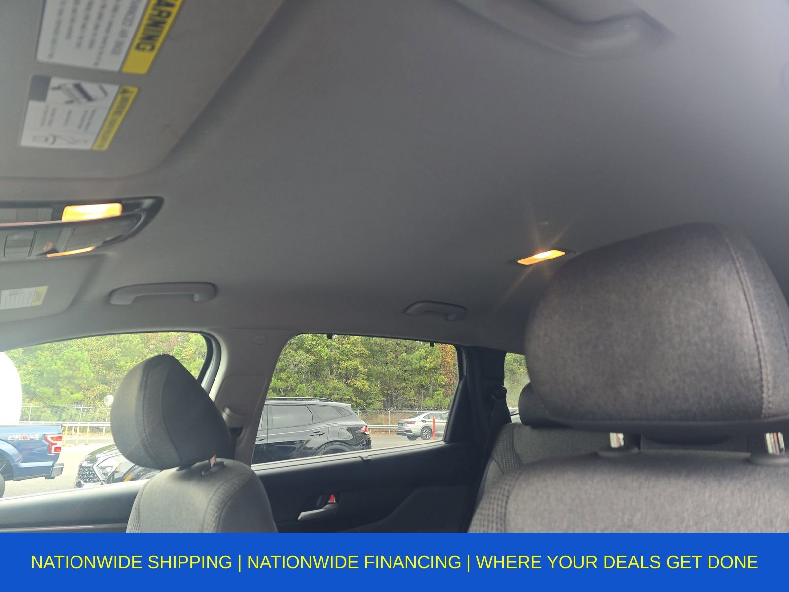 Used 2022 Hyundai Santa Fe SEL w/ Convenience Package image 15