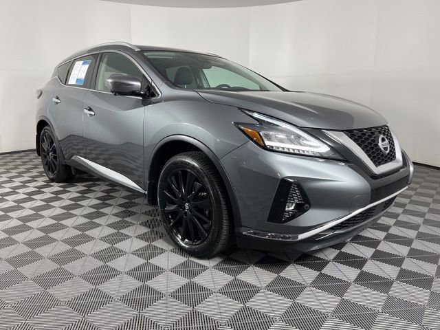 Used 2019 Nissan Murano Platinum w/ Cargo Package image 2