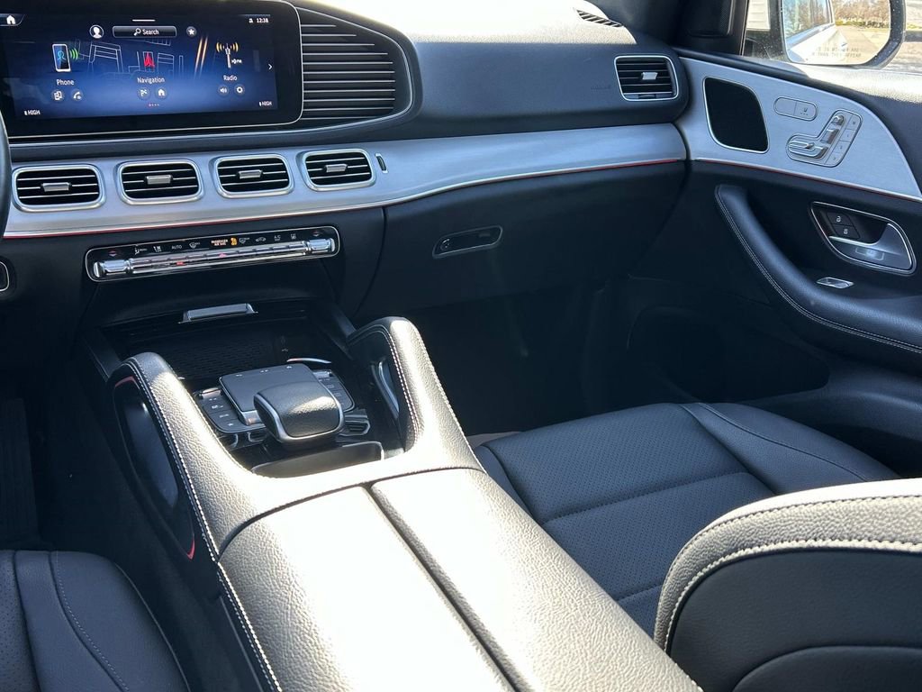 Used 2024 Mercedes-Benz GLE 450e 4MATIC image 26