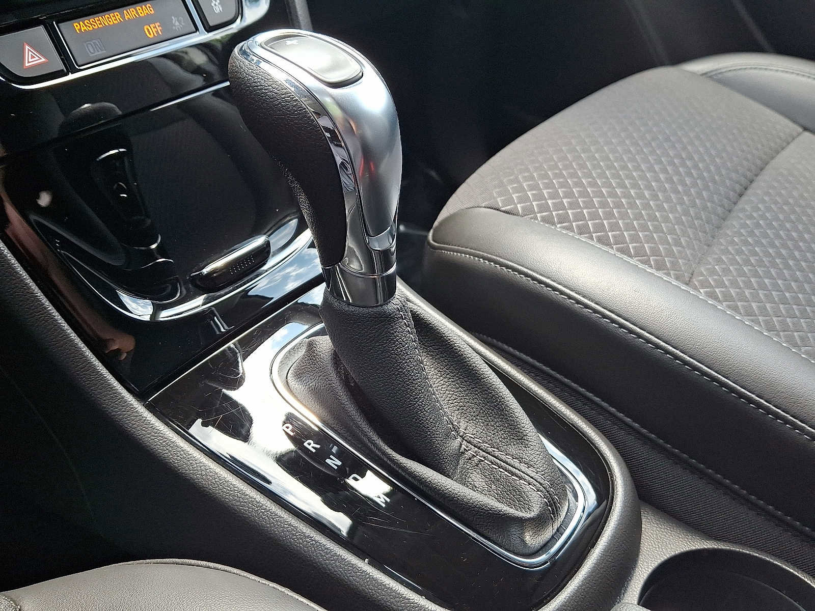 Used 2022 Buick Encore Preferred w/ Safety Package image 16