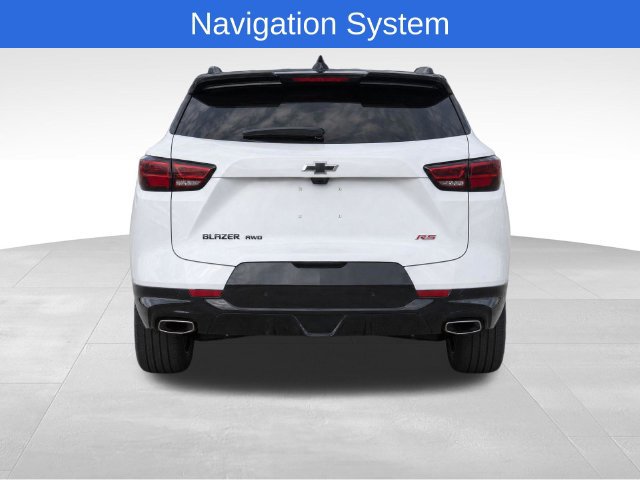 Used 2023 Chevrolet Blazer RS w/ Driver Confidence II Package AWD/4WD image 4