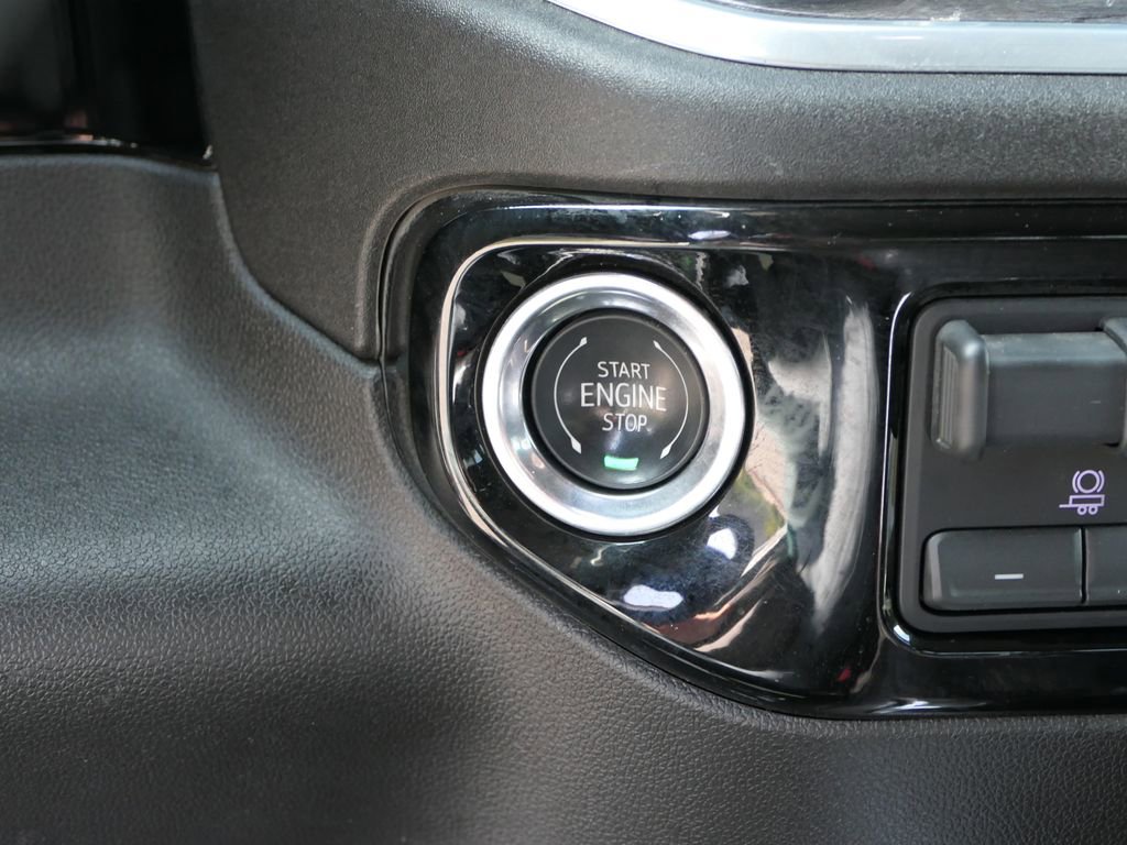 Used 2025 Chevrolet Silverado 1500 LTZ w/ Z71 Off-Road Package AWD/4WD image 19