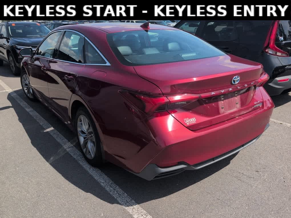 Used 2021 Toyota Avalon XLE FWD image 6