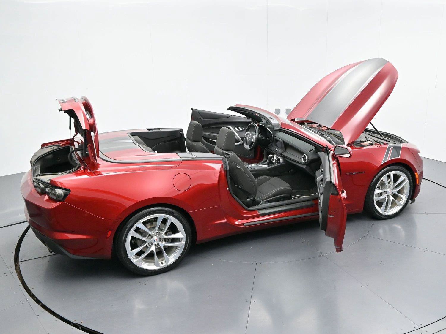 Used 2021 Chevrolet Camaro LT w/ Wild Cherry Design Package 1 RWD image 40