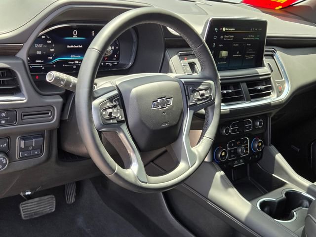 Certified 2024 Chevrolet Tahoe Z71 w/ Luxury Package AWD/4WD image 18
