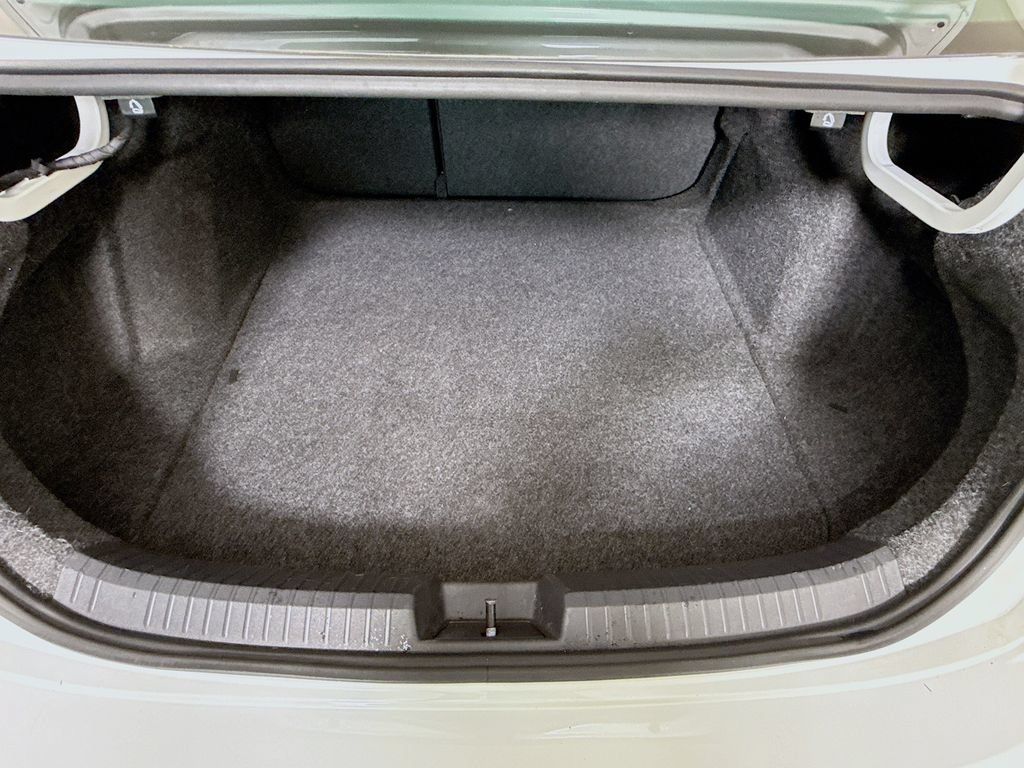 Used 2019 Volkswagen Jetta SE FWD image 27