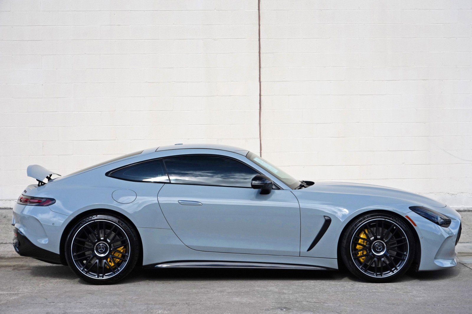 Used 2024 Mercedes-Benz AMG GT 63 image 52