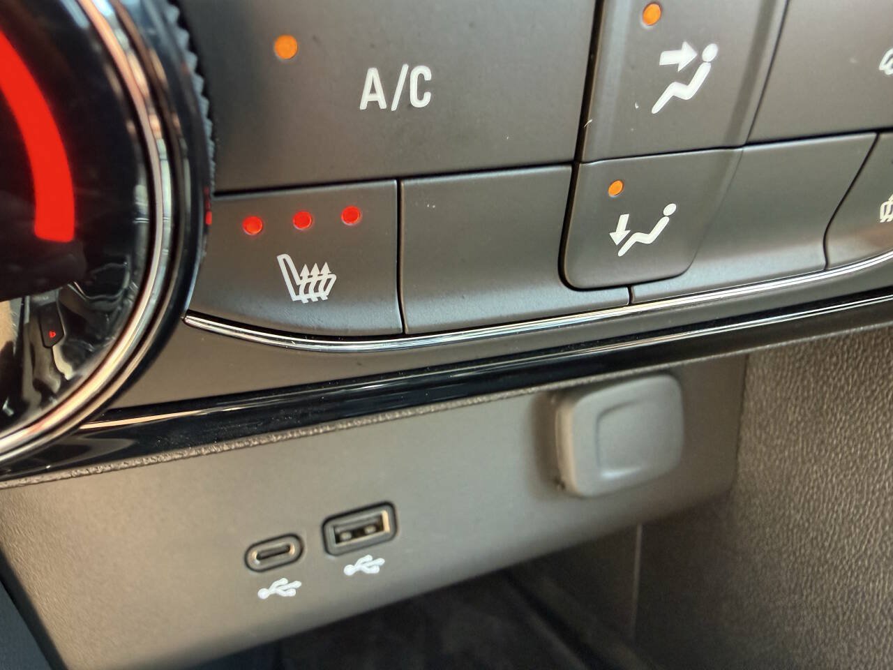 Used 2026 Buick Encore GX Sport Touring w/ Advanced Technology Package AWD/4WD image 20