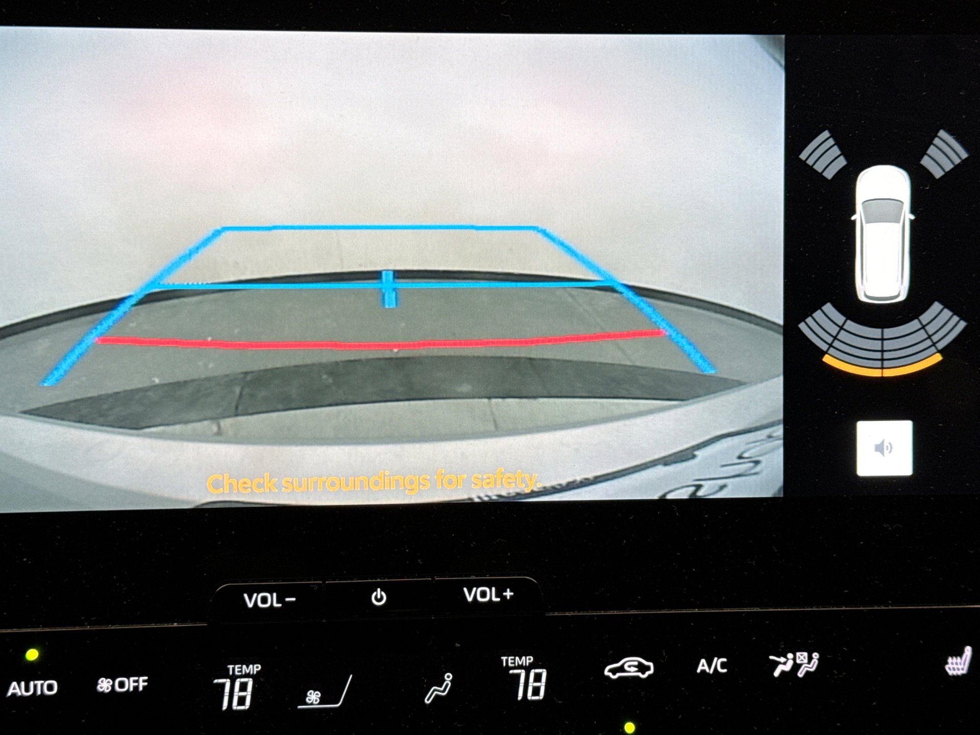 Used 2025 Toyota bZ4X AWD image 15