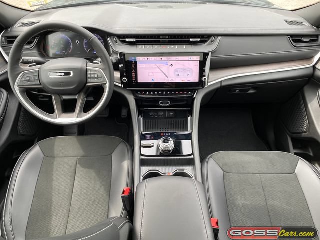 New 2026 Jeep Grand Cherokee Altitude AWD/4WD image 9