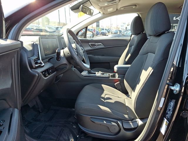 Certified 2023 Kia Sportage LX image 13