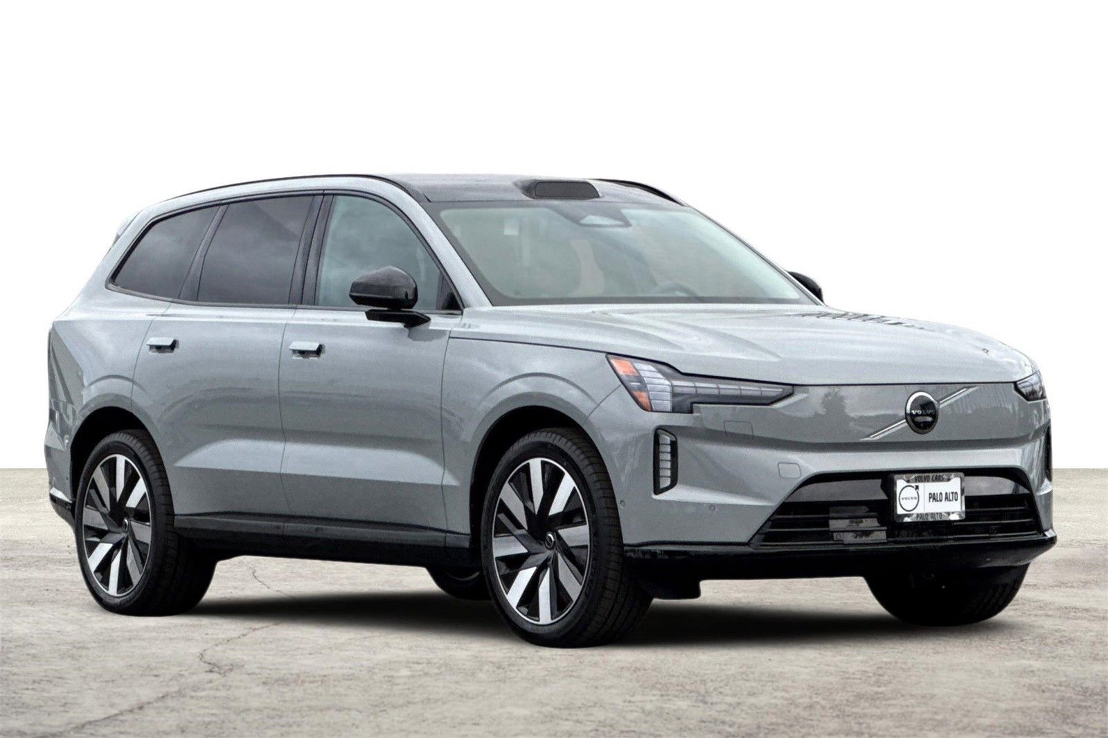 New 2025 Volvo EX90 Plus w/ Protection Package Premier image 9