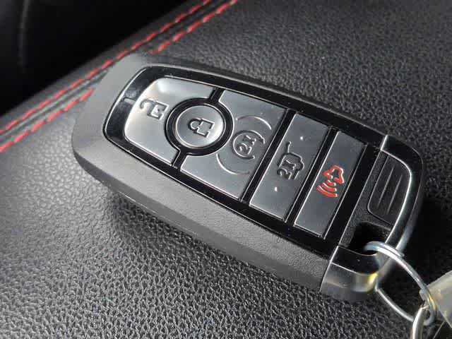 Used 2023 Ford Escape ST-Line AWD/4WD image 33
