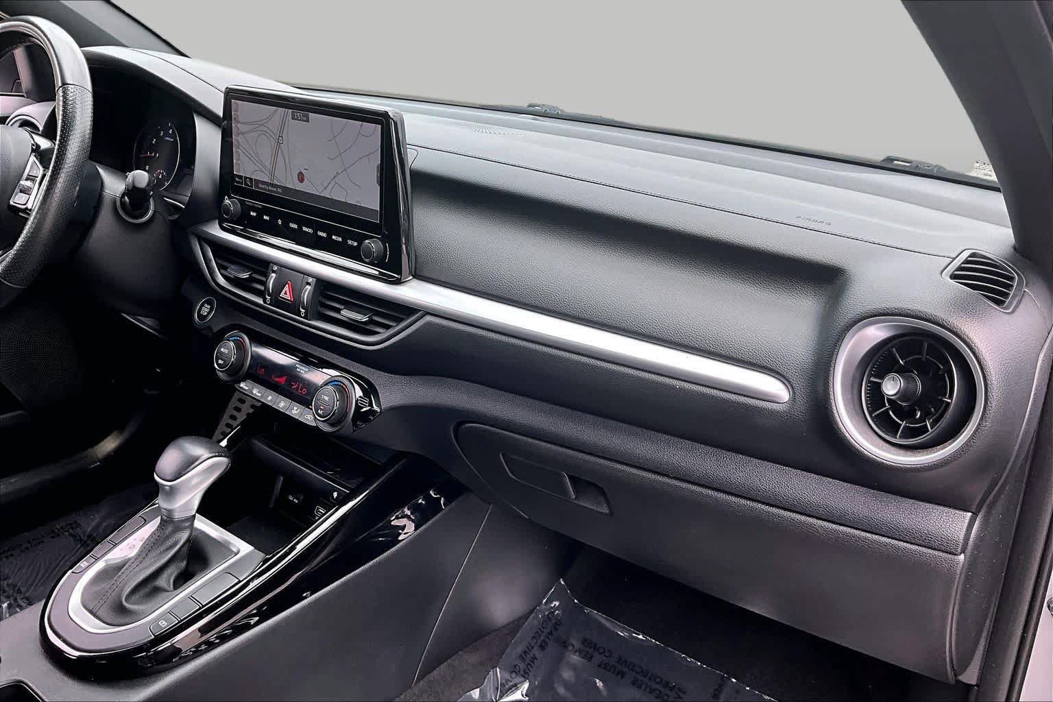 Certified 2023 Kia Forte GT-Line w/ GT-Line Premium Package FWD image 19
