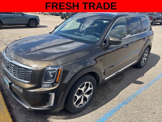 Used 2020 Kia Telluride EX AWD/4WD image 3