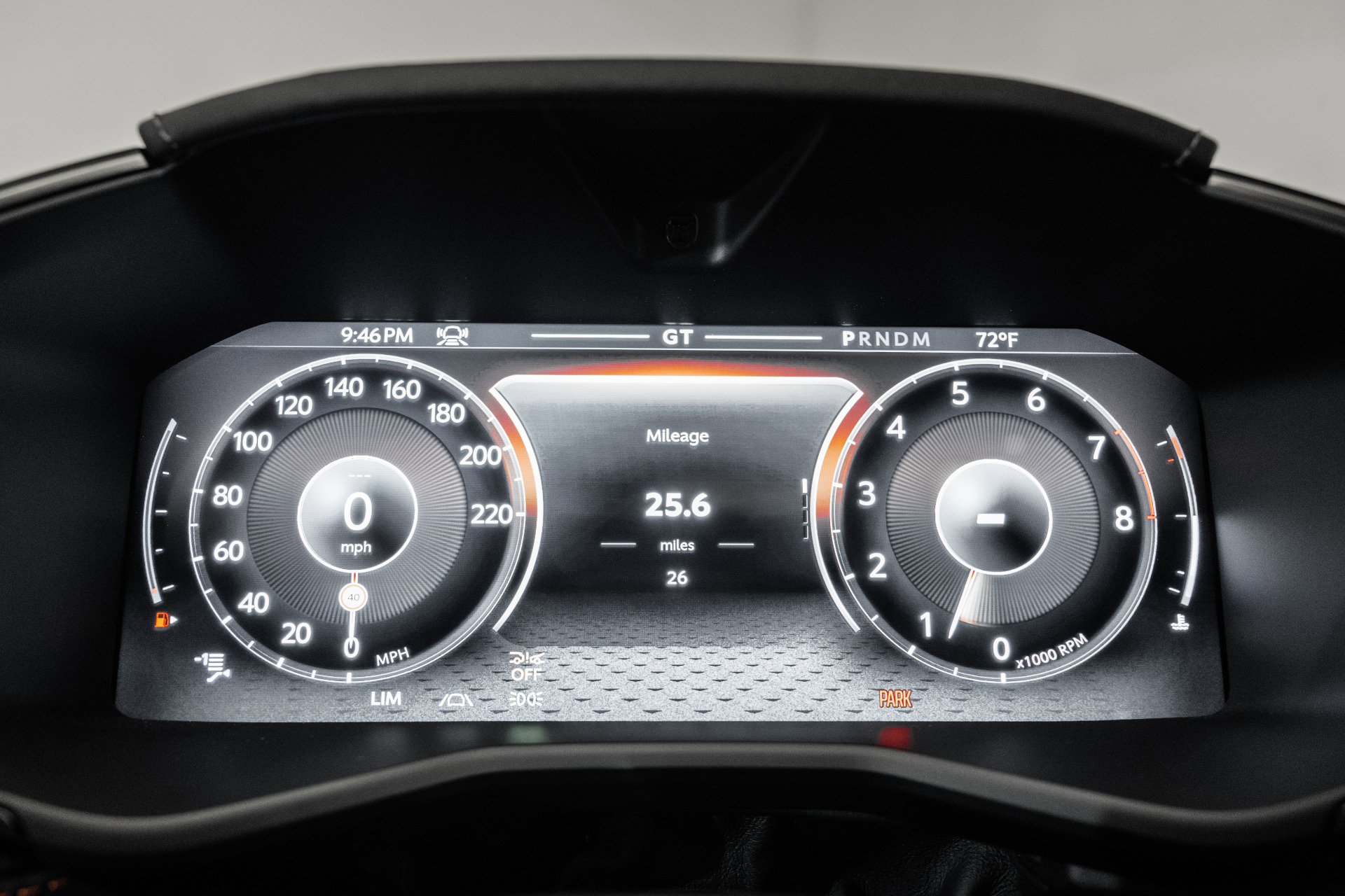 Used 2025 Aston Martin DBX 707 image 6