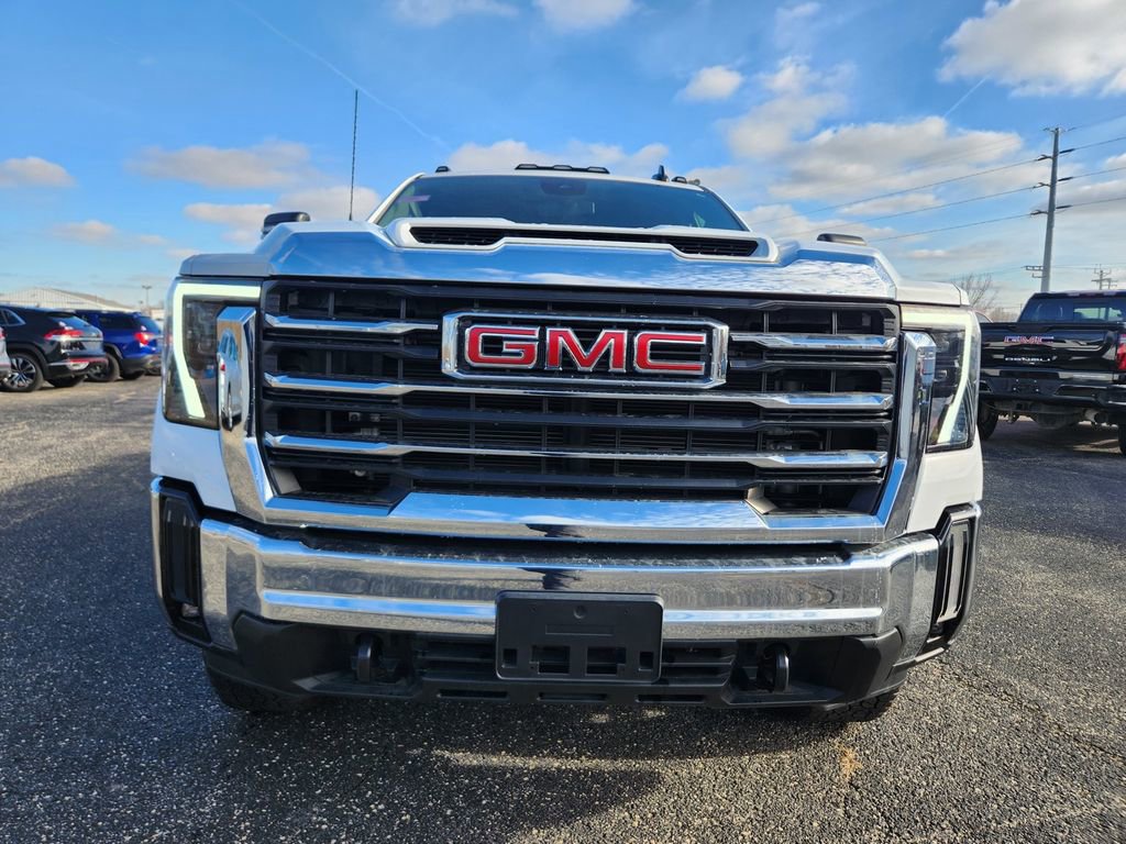 Used 2024 GMC Sierra 3500 SLE w/ SLE Convenience Package image 41