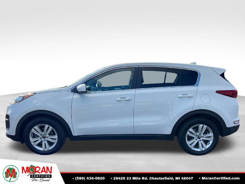 Used 2019 Kia Sportage LX FWD image 2