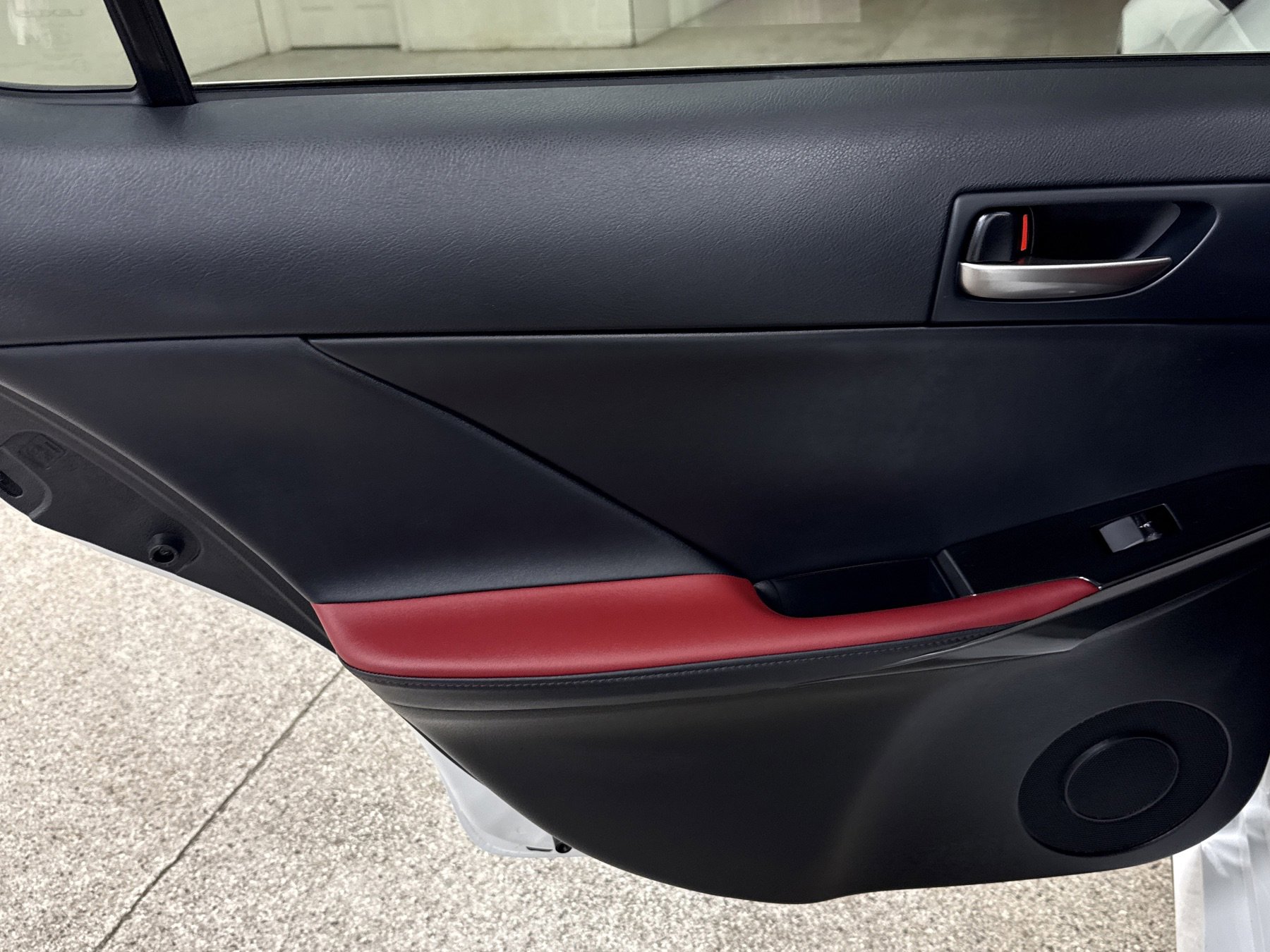 Used 2025 Lexus IS 300 F Sport image 17