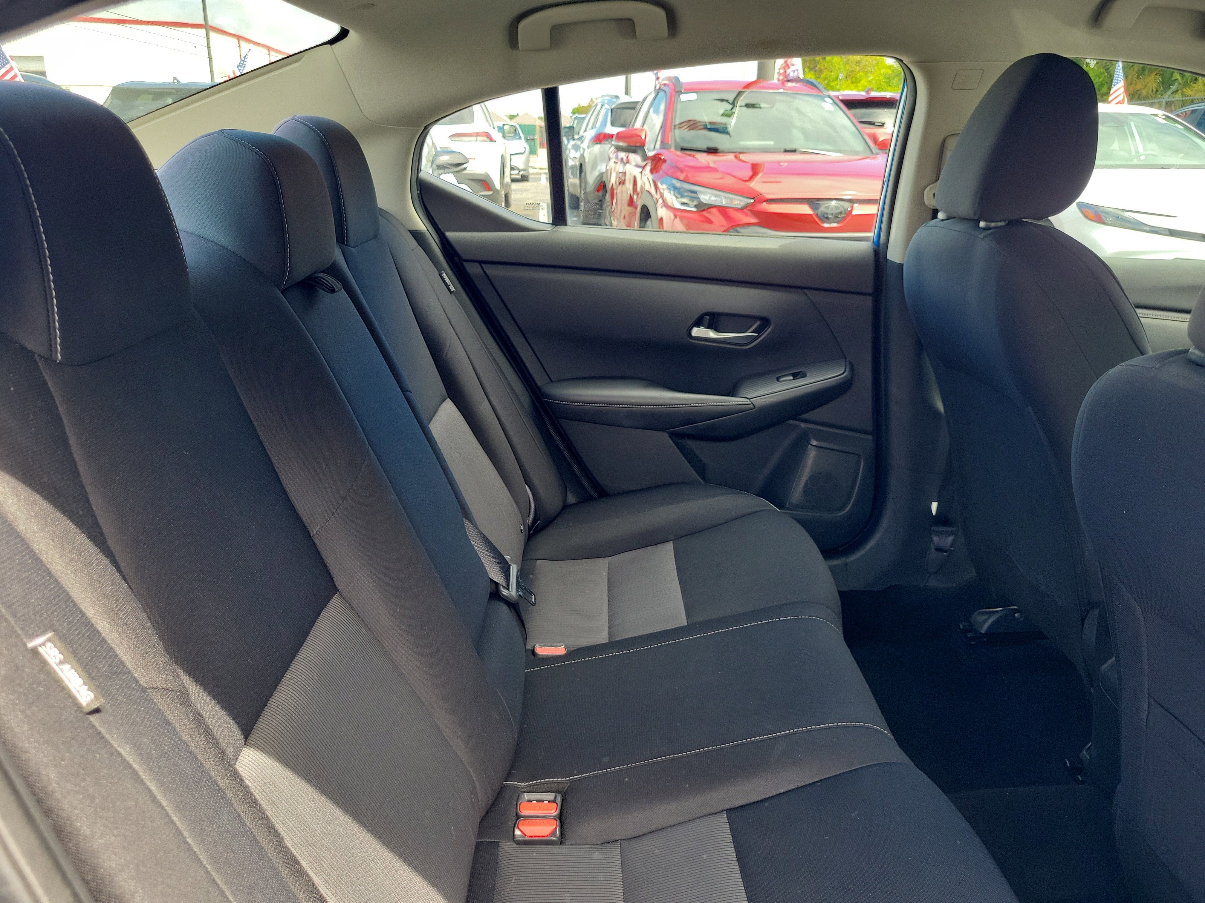 Used 2021 Nissan Sentra SV FWD image 15
