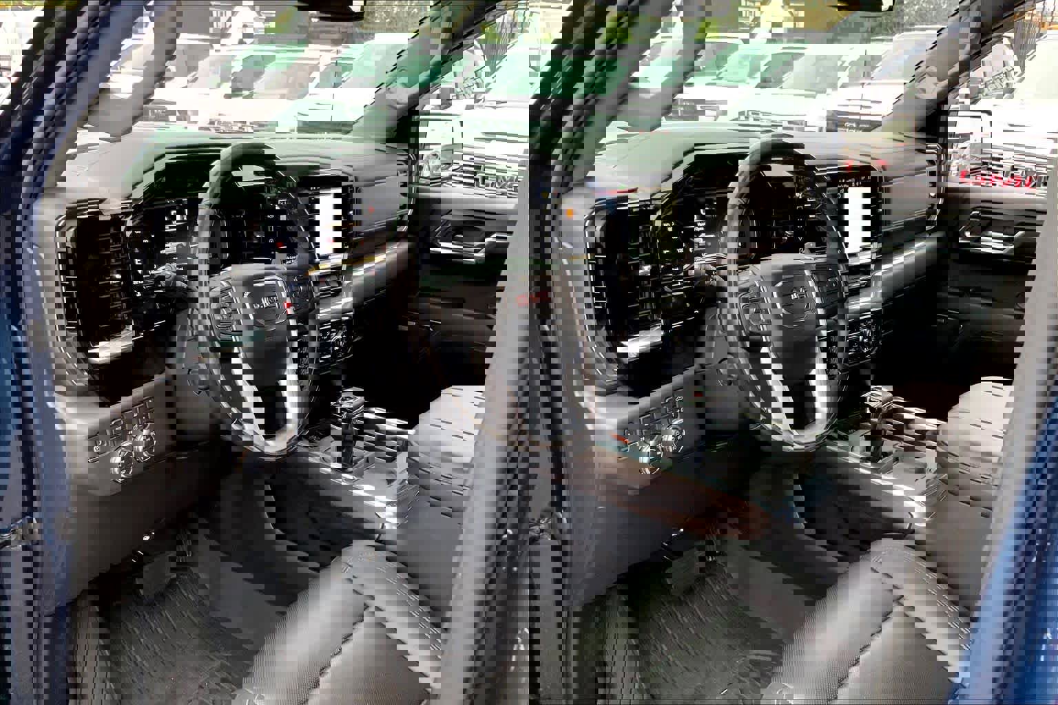 Used 2023 GMC Sierra 1500 SLT w/ SLT Convenience Package image 15