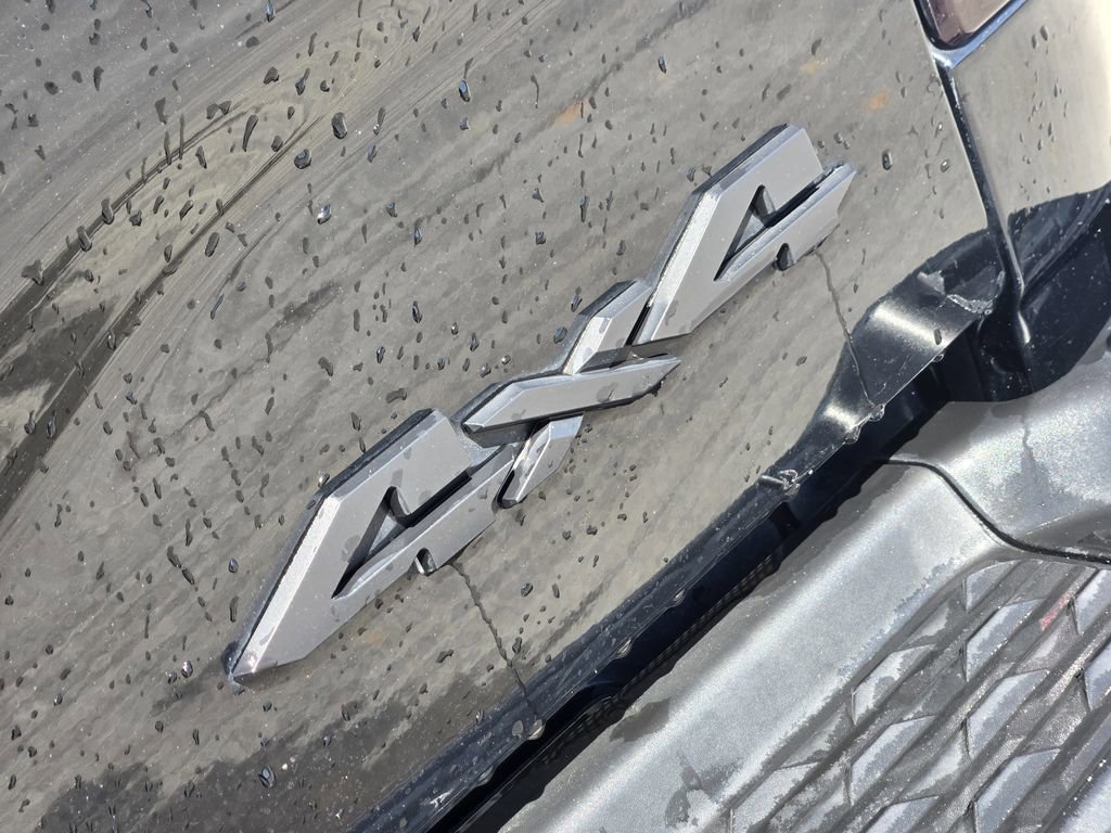 Used 2020 RAM 2500 Limited AWD/4WD image 9