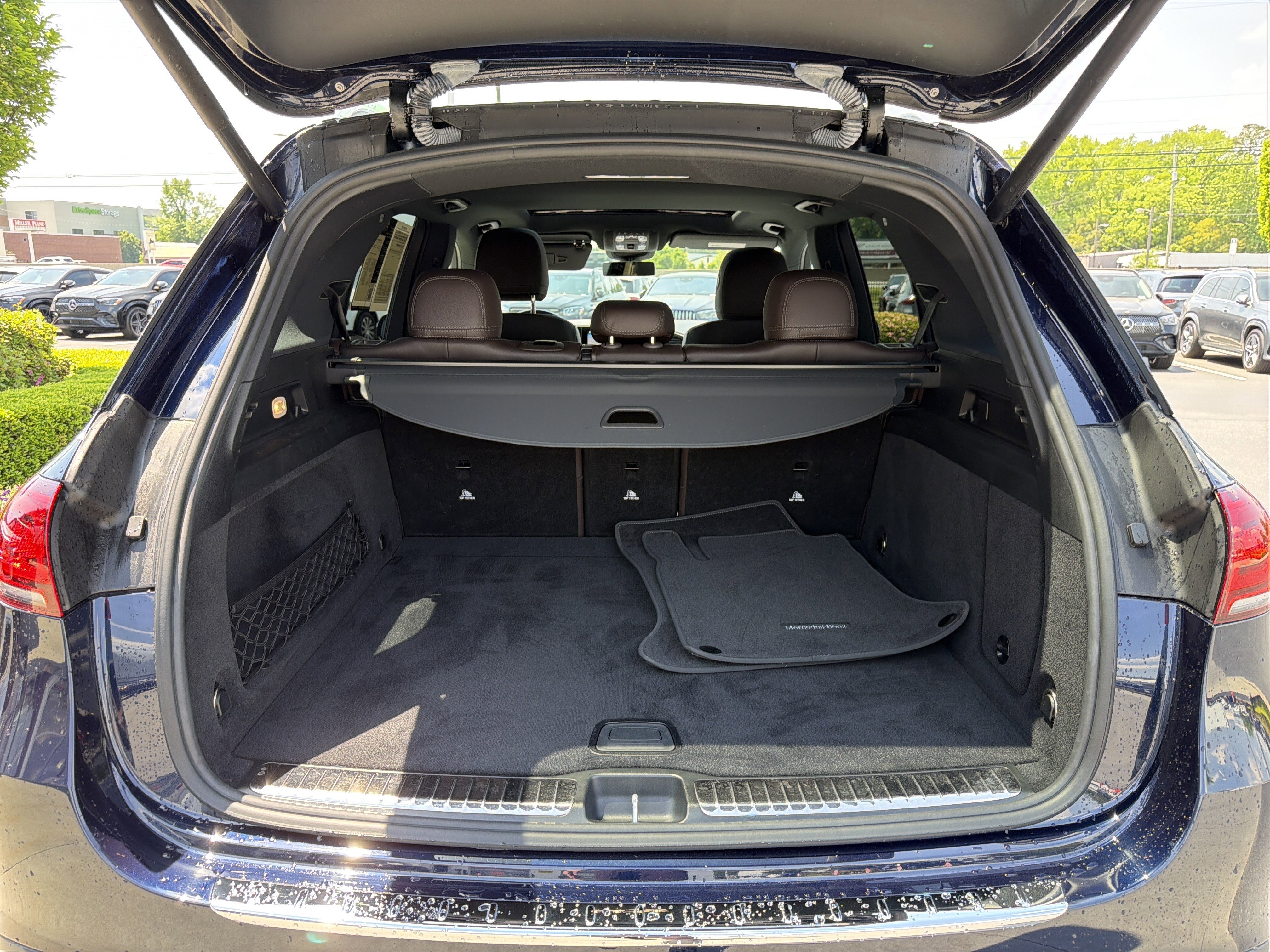 Certified 2022 Mercedes-Benz GLE 350 4MATIC w/ AMG Line Exterior image 34