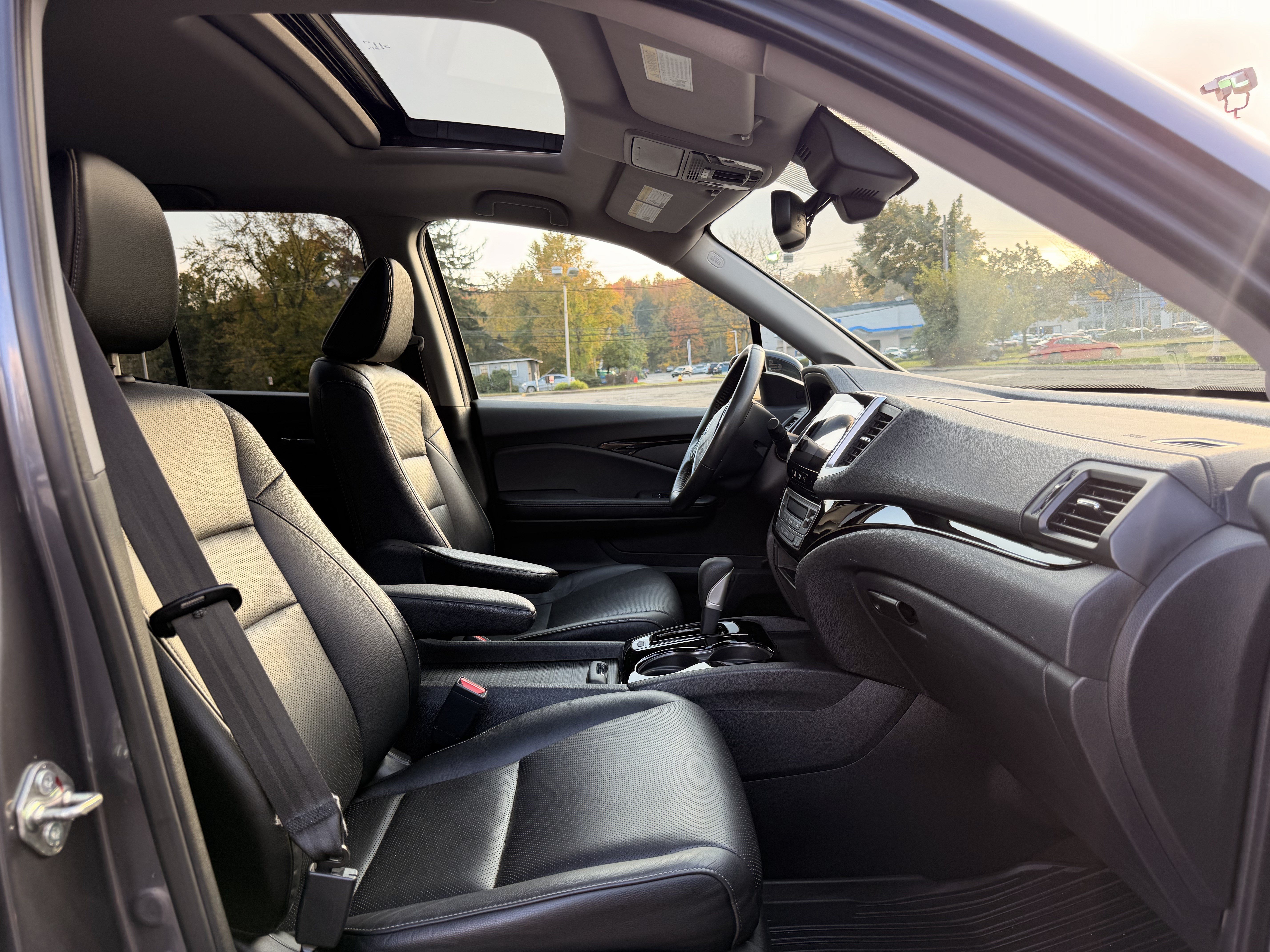 Used 2017 Honda Ridgeline RTL-E image 16