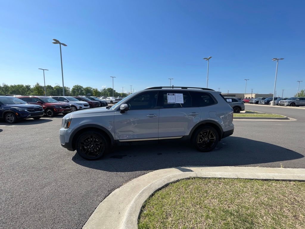 Certified 2023 Kia Telluride EX X-Line AWD/4WD image 4