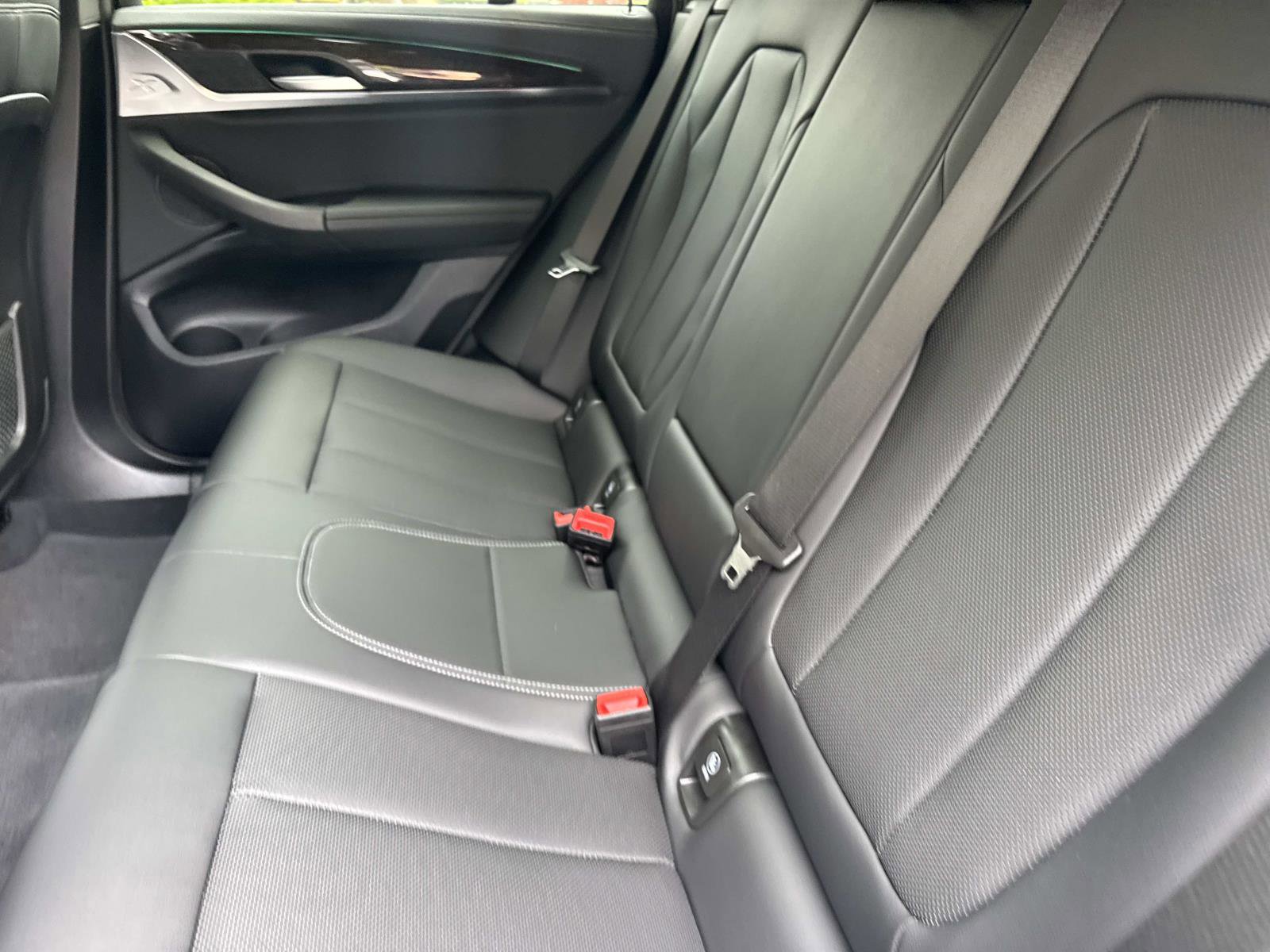 Used 2024 BMW X4 M40i image 13