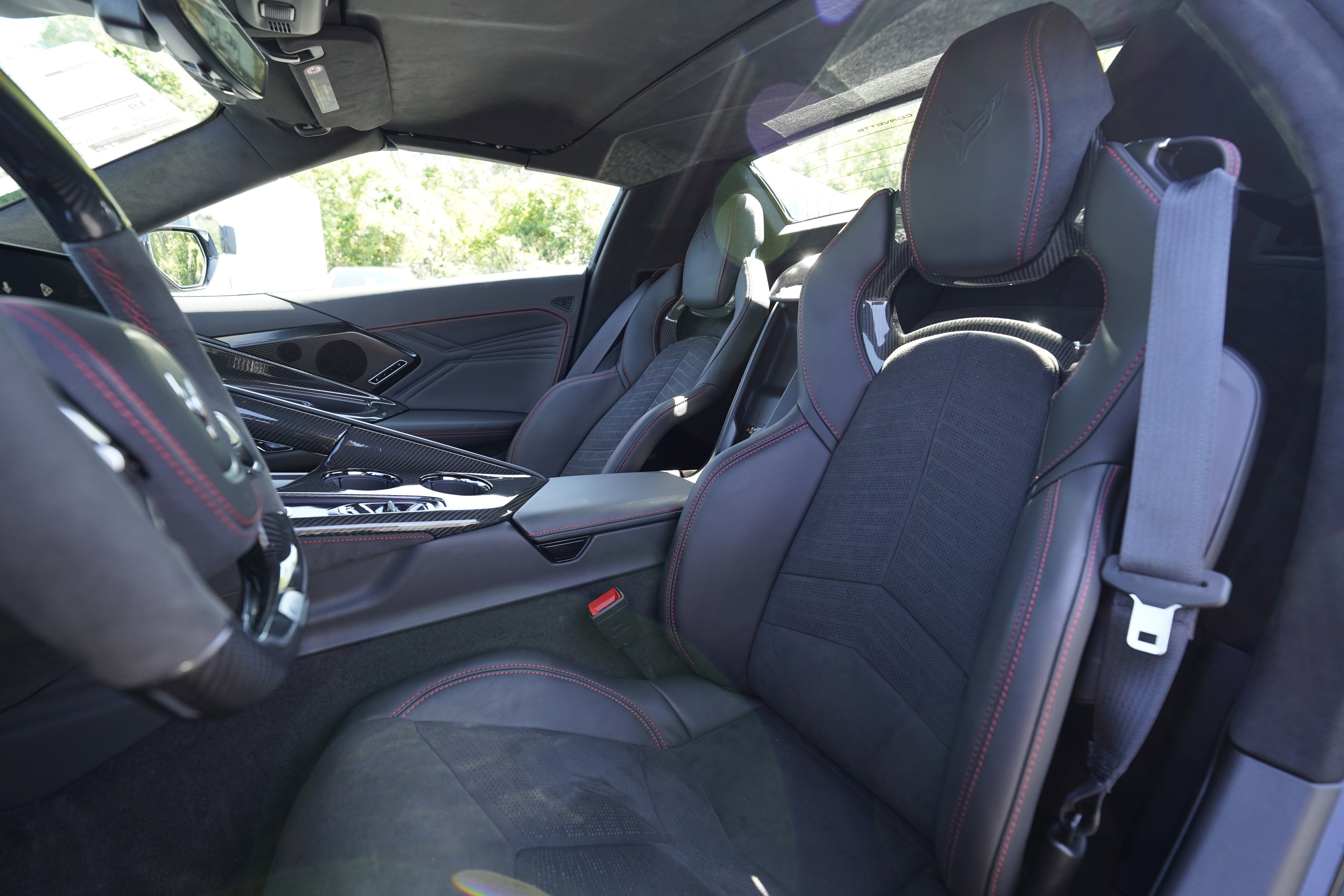 New 2026 Chevrolet Corvette E-Ray AWD/4WD image 9