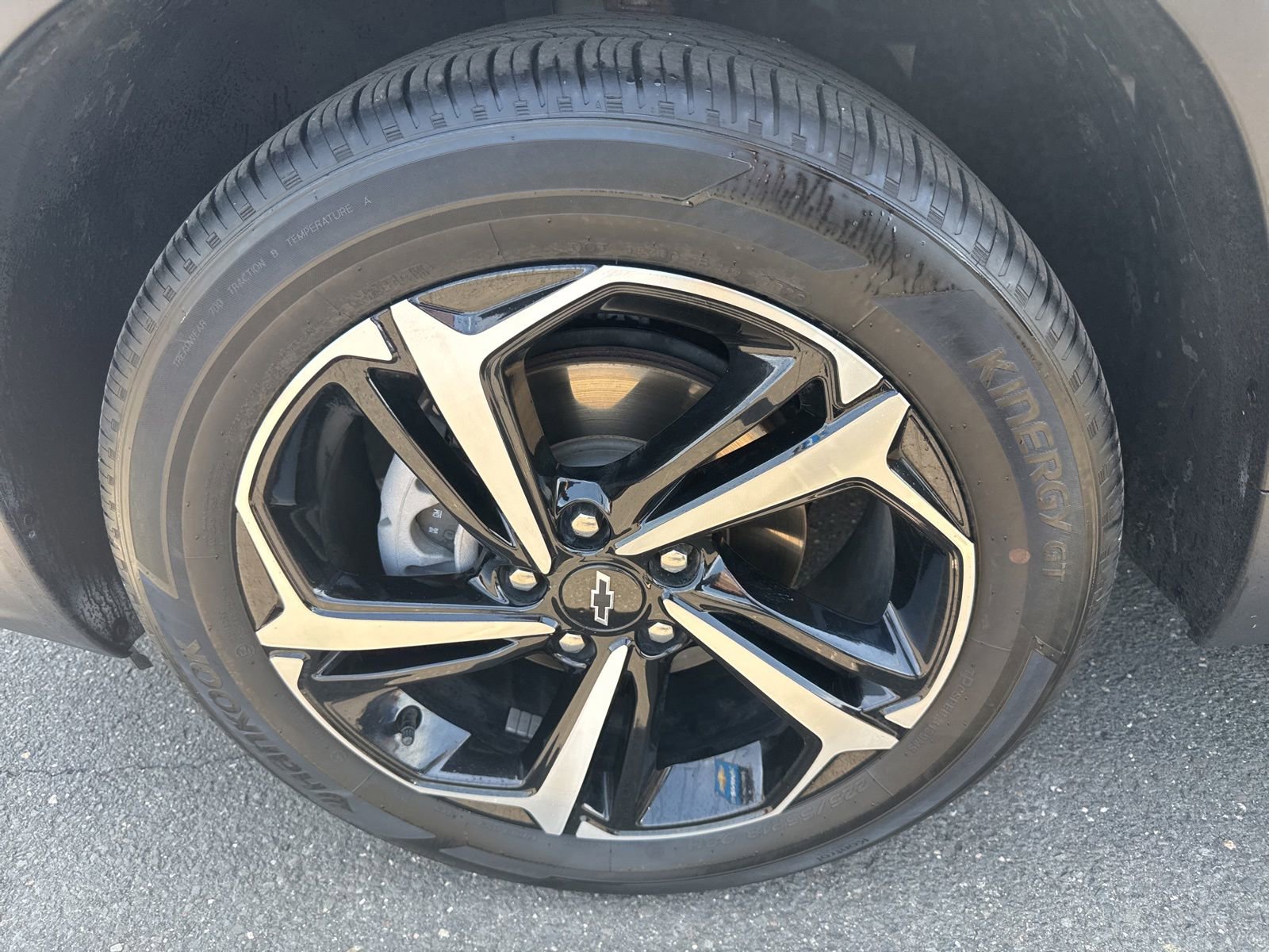 Used 2023 Chevrolet TrailBlazer RS FWD image 11