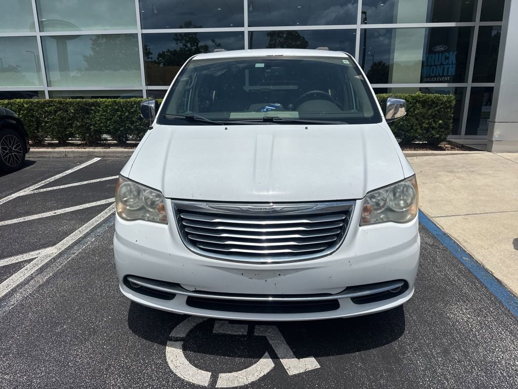 Used 2014 Chrysler Town & Country Touring-L