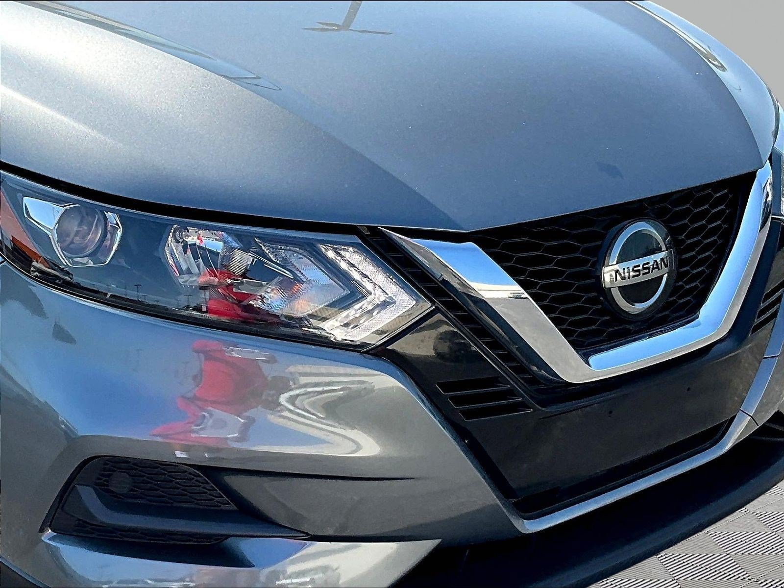 Used 2021 Nissan Rogue Sport SV AWD/4WD image 32