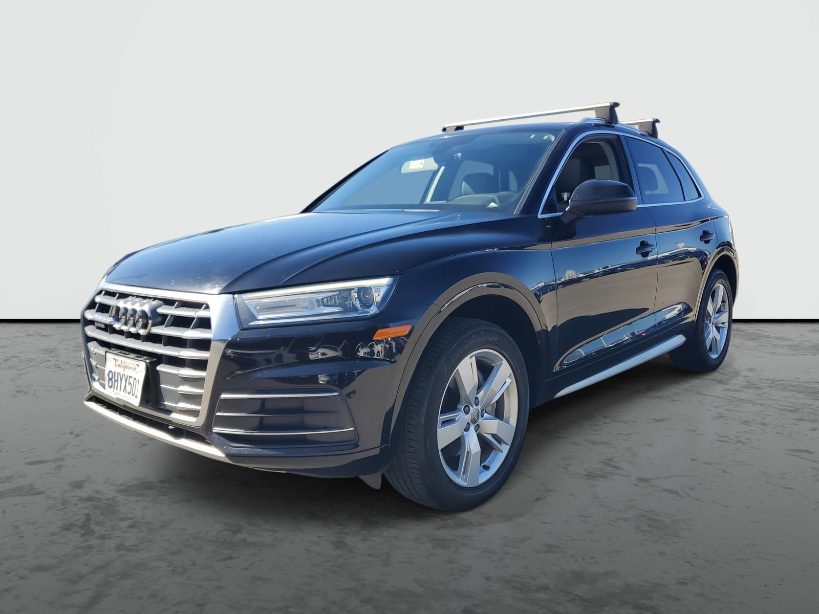 Used 2019 Audi Q5 2.0T Premium w/ Convenience Package image 2