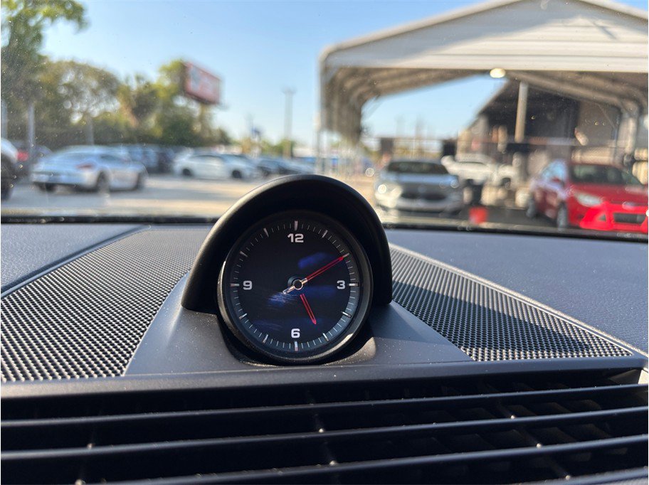 Used 2018 Porsche Panamera 4S image 36