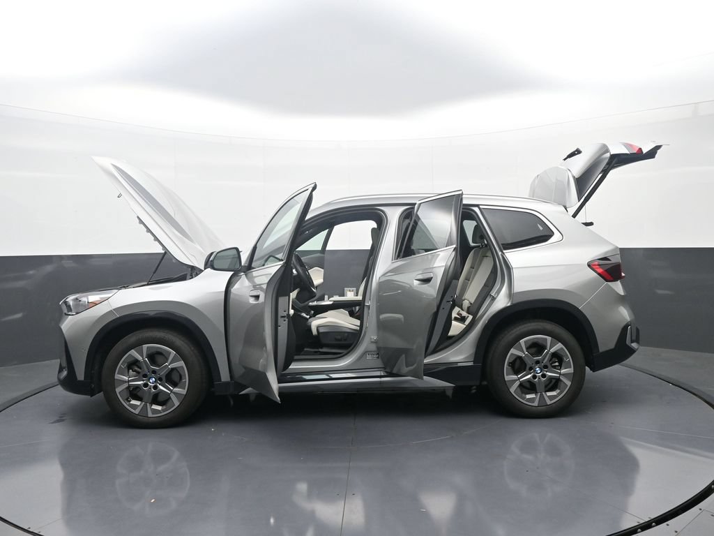 New 2026 BMW X1 xDrive28i w/ Technology Package AWD/4WD image 40