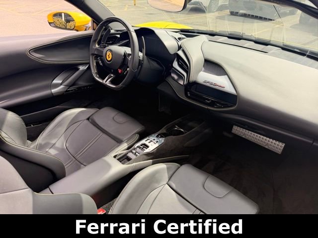 Used 2022 Ferrari SF90 Spider image 30