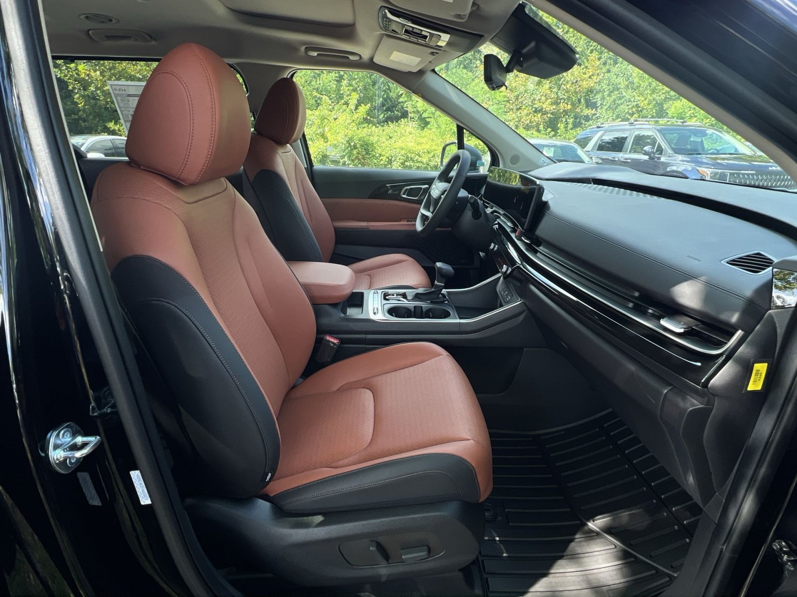 New 2027 Kia Carnival SX Prestige FWD image 33